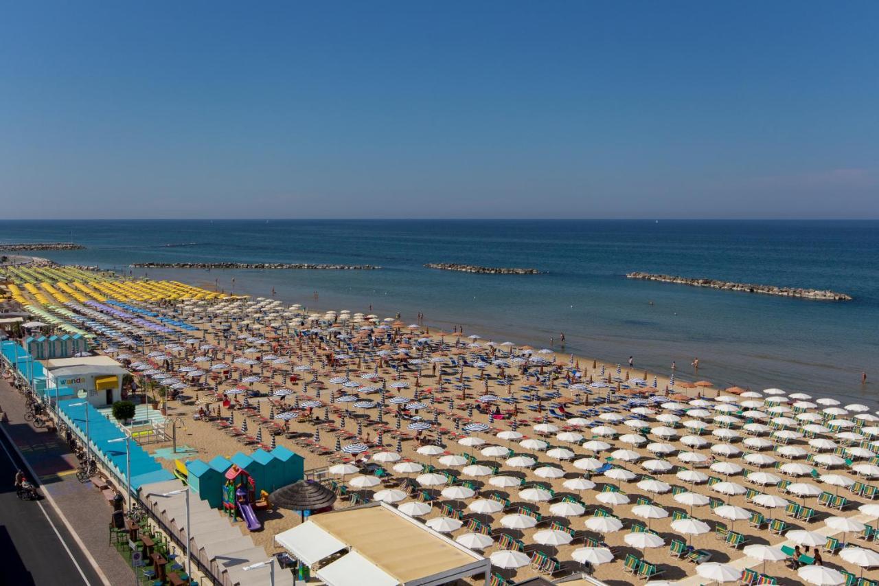 Hotel President'S Pesaro Exterior foto