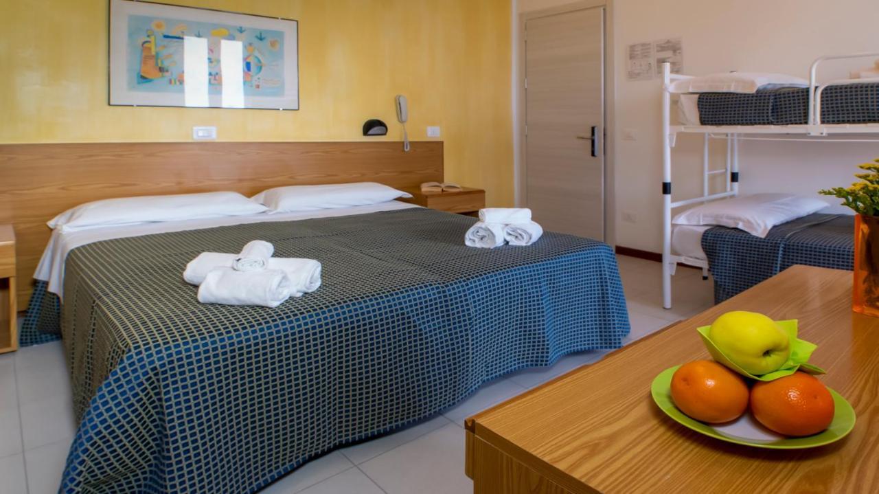 Hotel President'S Pesaro Exterior foto